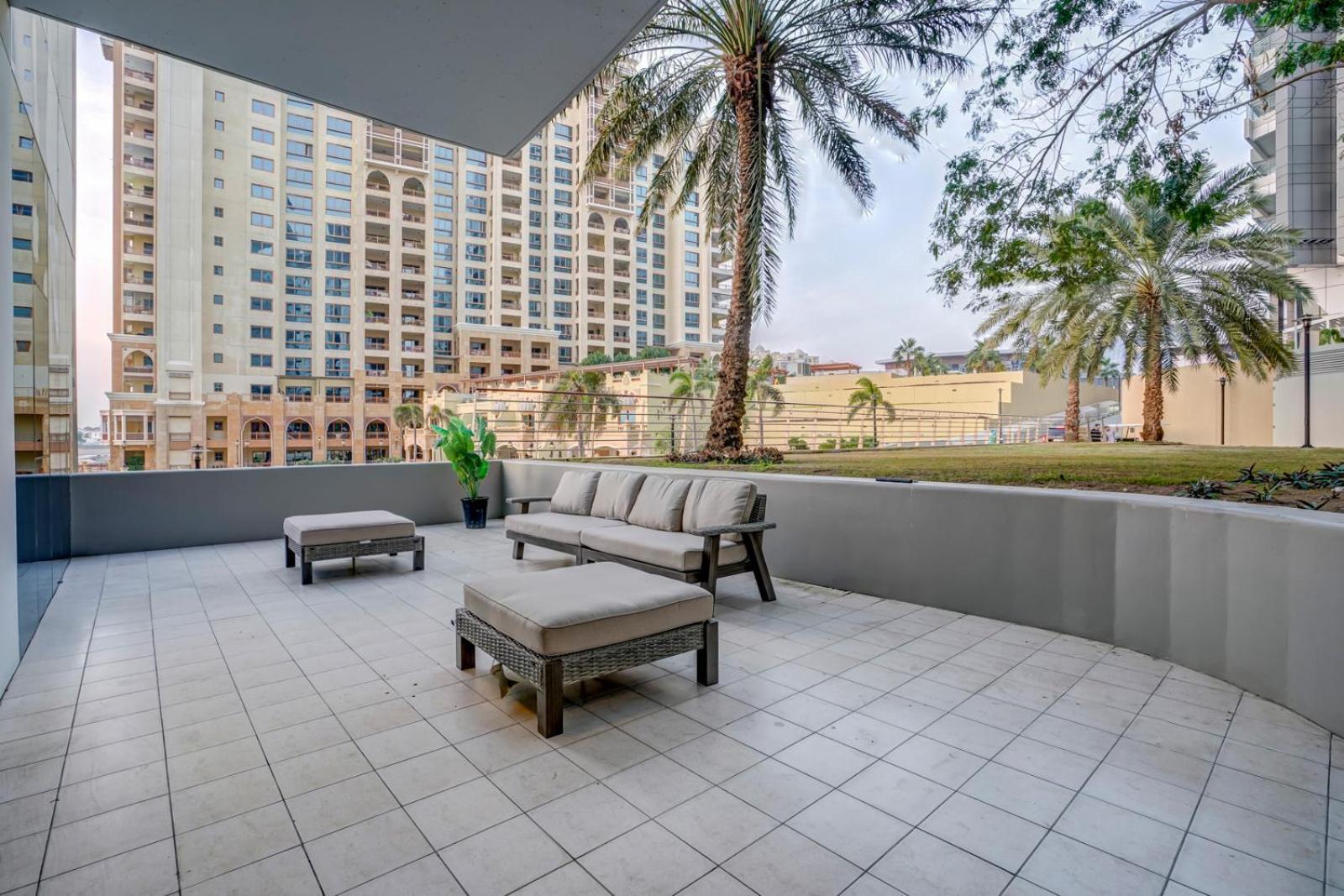 Oceana Atlantic Seaside Apt Dubai Buitenkant foto